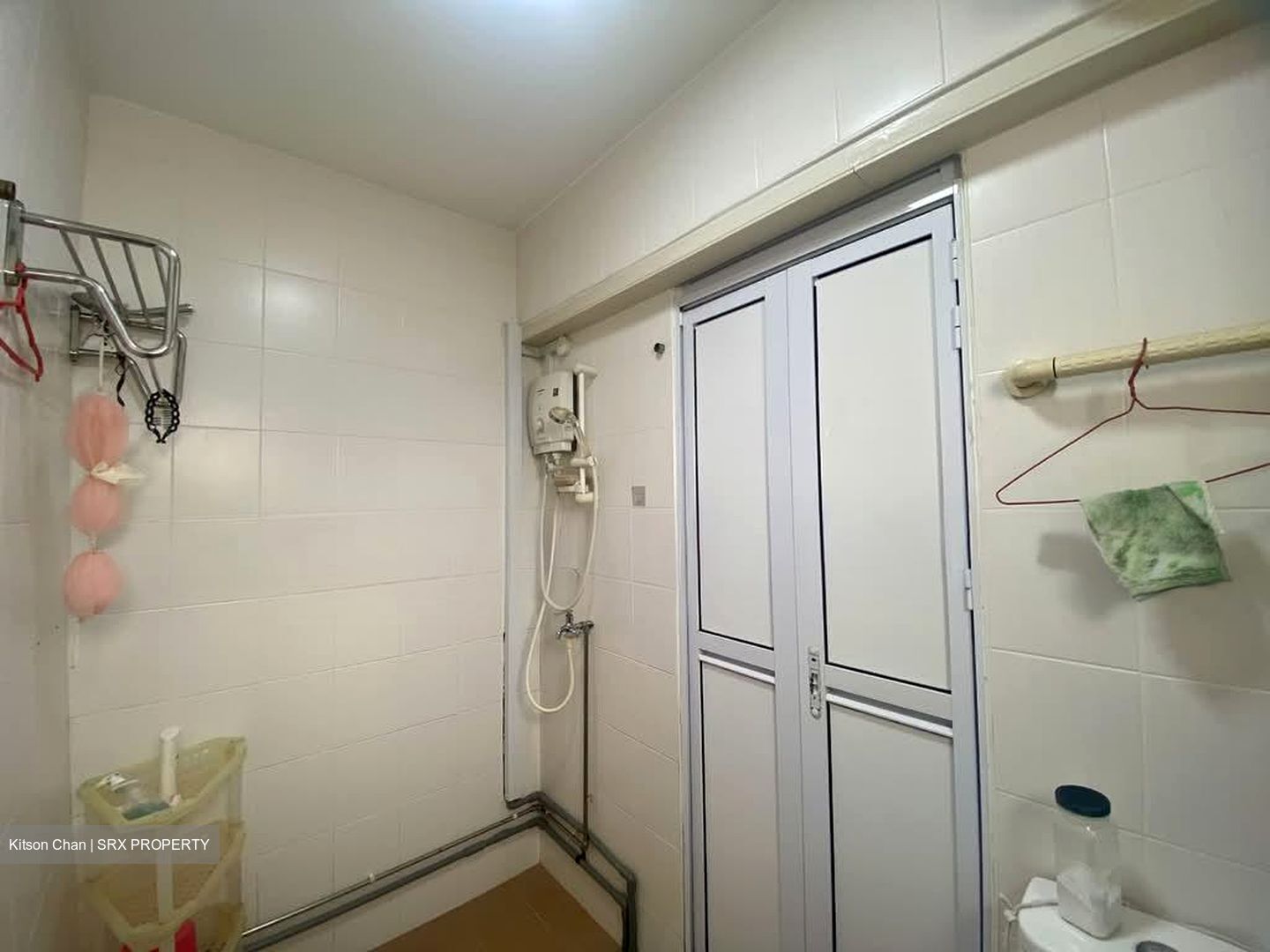 Blk 230 Hougang Avenue 1 (Hougang), HDB Executive #553620991